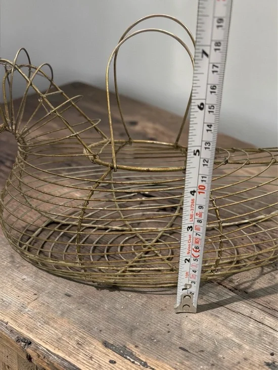 Vintage Primitive Wire Chicken Hen Shaped Egg Basket W/ Handles Farmhouse Decor - Picture 7 of 10